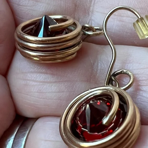 MADE IN ISRAEL VINTAGE LARGE RED ORANGE GARNET COLOR PASTE GLASS EARRINGS